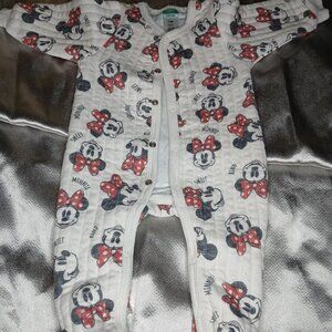 Minnie Mouse sleeper